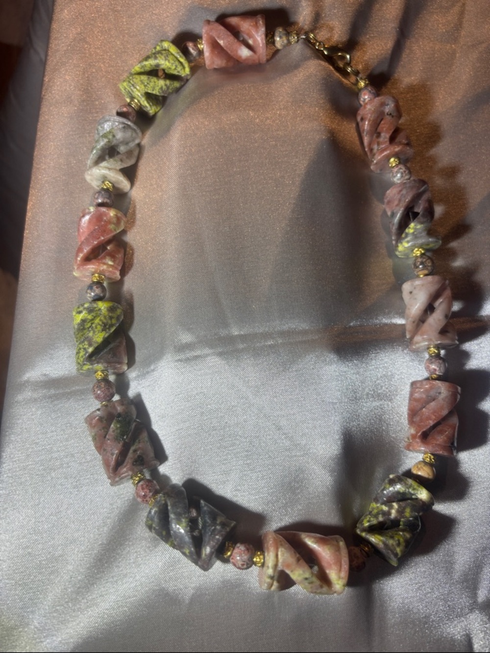Unakite / Fancy Jasper Pink & Green Stone Twist Necklace